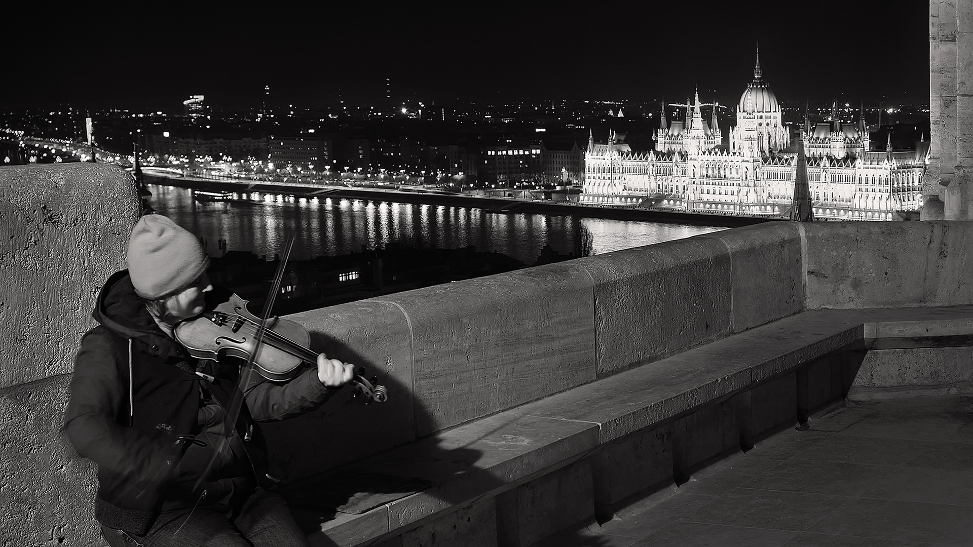 Violinista en el Bastión de los Pescadores