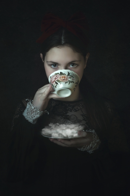 La Niña y el Té