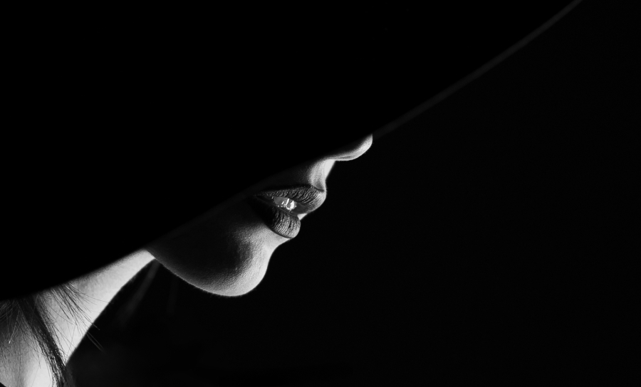 El susurro de las sombras