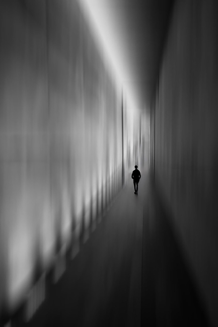 Le visiteur du Mémorial
