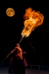 Fuego bajo la luna