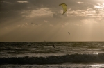 Surfeando hacia el sol